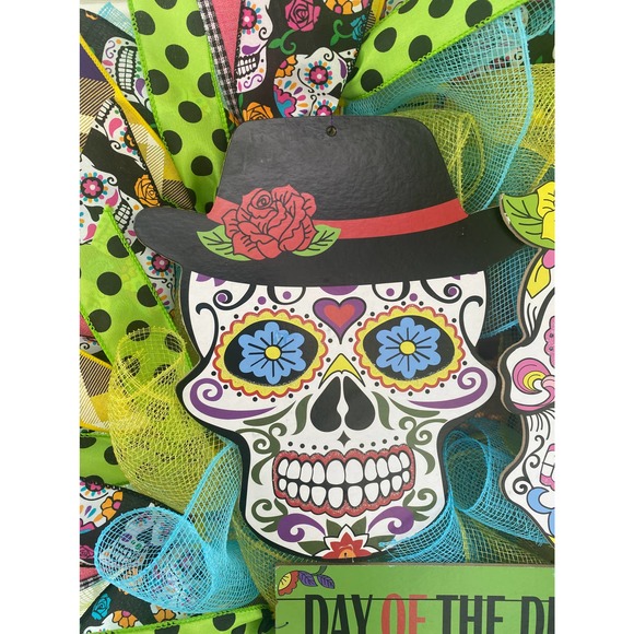 Day of the Dead Sugar Skull Los Dias De Los Muertes Halloween Wreath Sign Decor - Picture 2 of 9